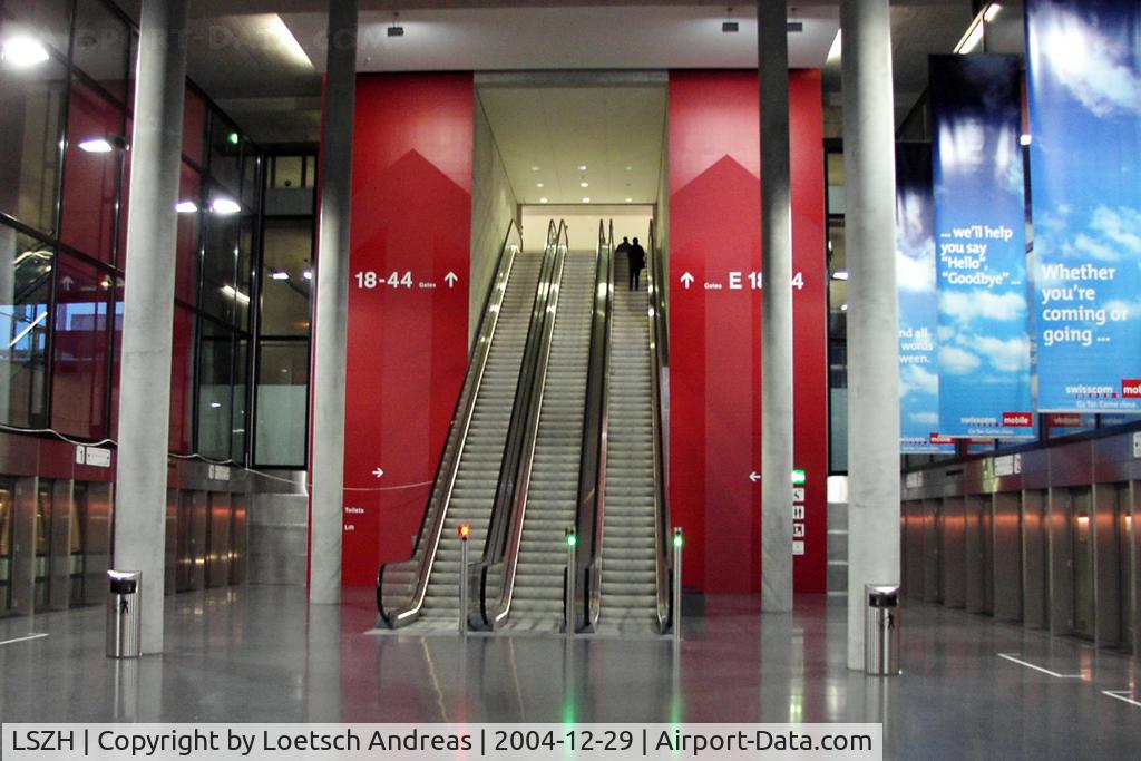 Zurich International Airport, Zurich Switzerland (LSZH) - Terminal E Train Station 2004