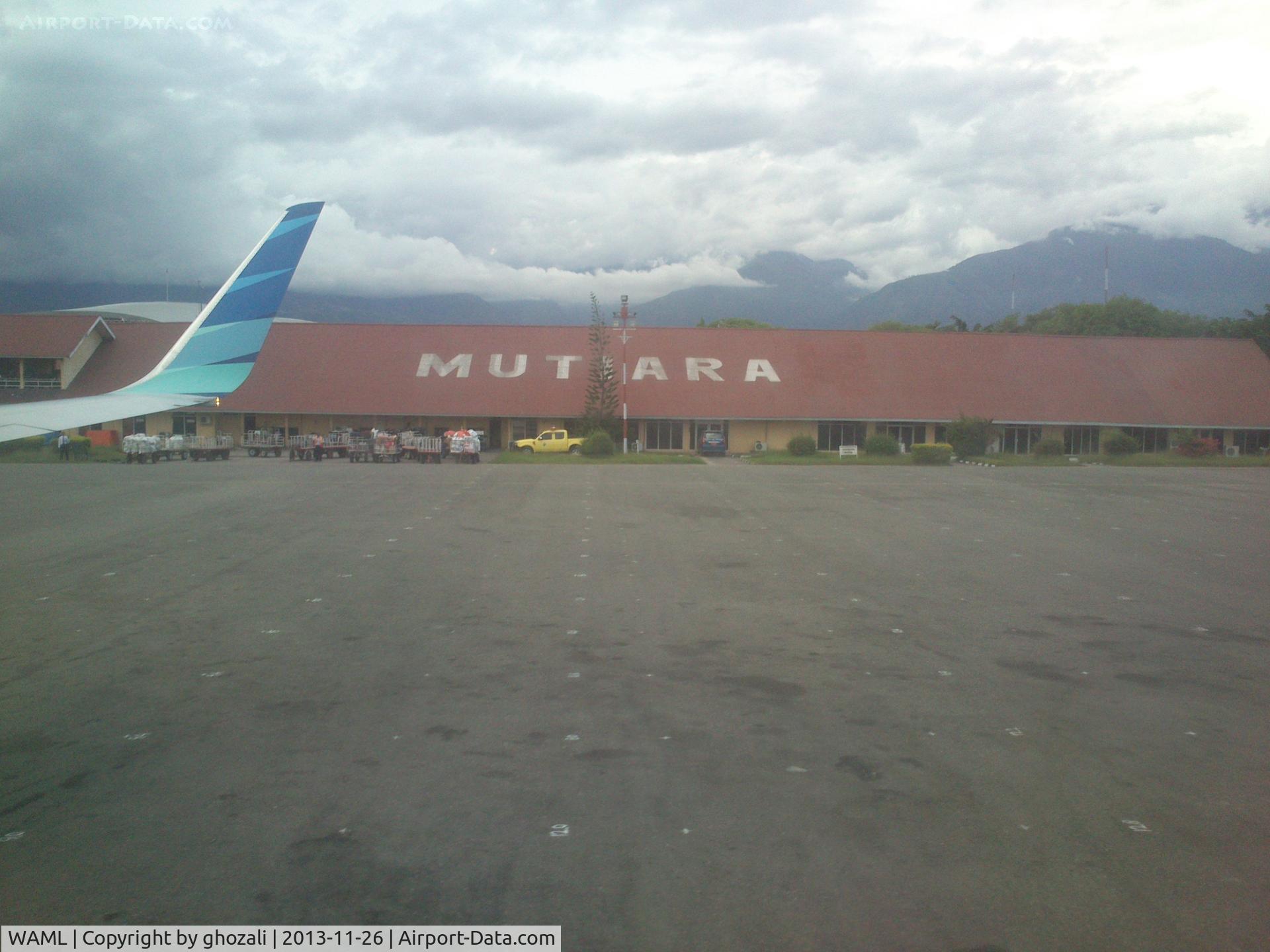 Mutiara Airport, Palu, Central Sulawesi Indonesia (WAML) - the old one