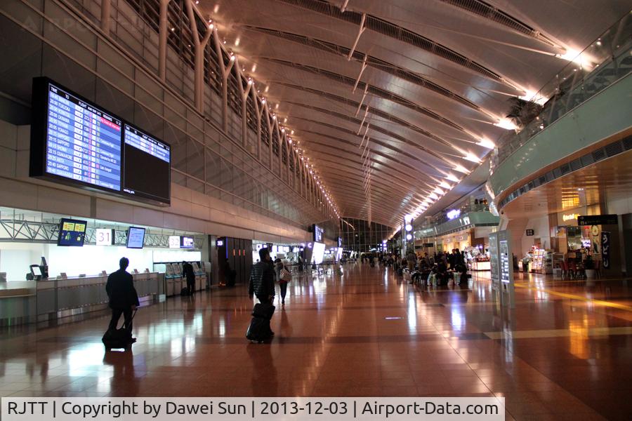 Tokyo International Airport (Haneda), Ota, Tokyo Japan (RJTT) - Hadeda