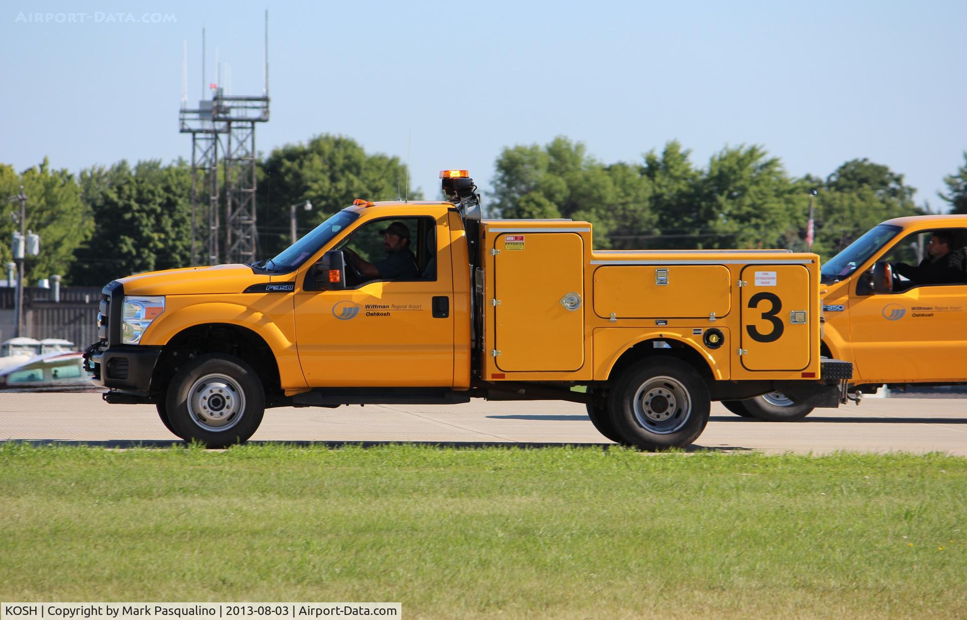 Wittman Regional Airport (OSH) - Airport Service Truck
