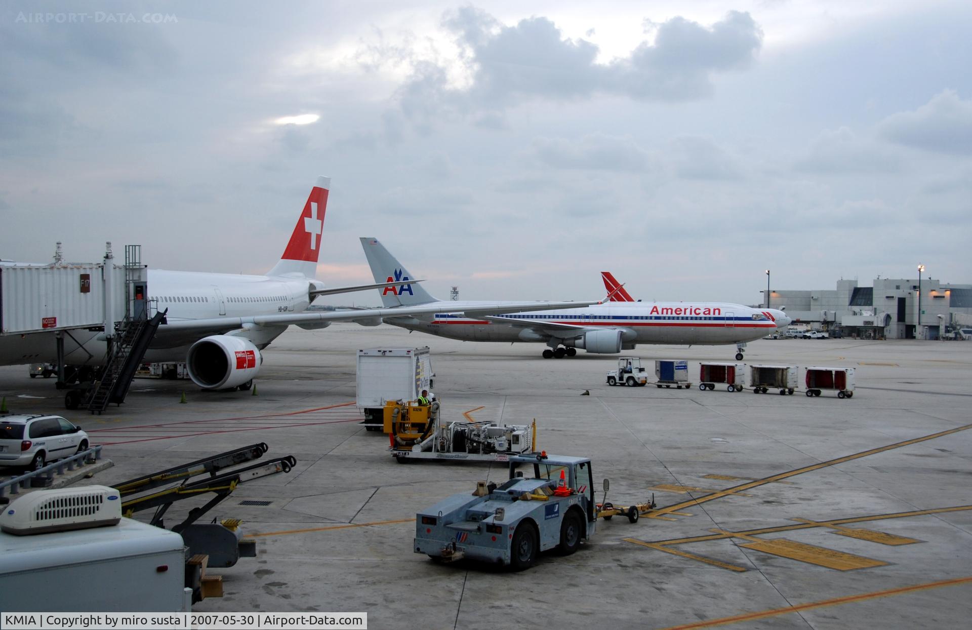 Miami International Airport (MIA) - Miami International Airport