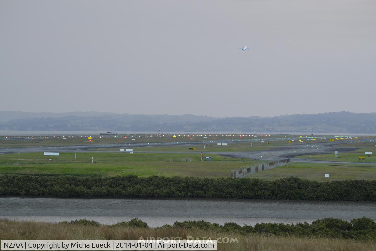Auckland International Airport, Auckland New Zealand (NZAA) - Lots of runway and taxiway lights