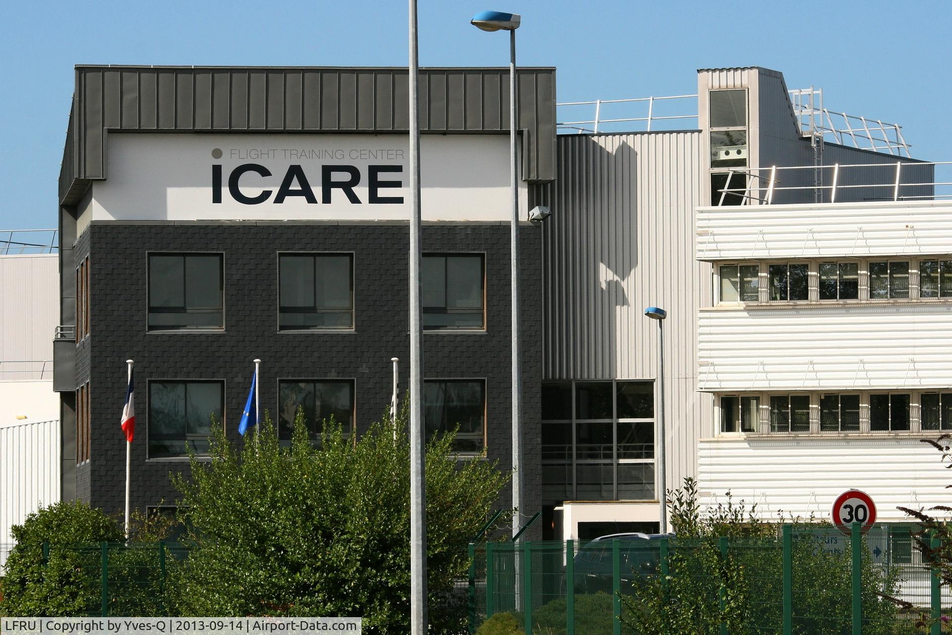 Morlaix Ploujean Airport, Morlaix France (LFRU) - ICARE, Flight Trainning Center, Morlaix-Ploujean Airport (LFRU-MXN)
