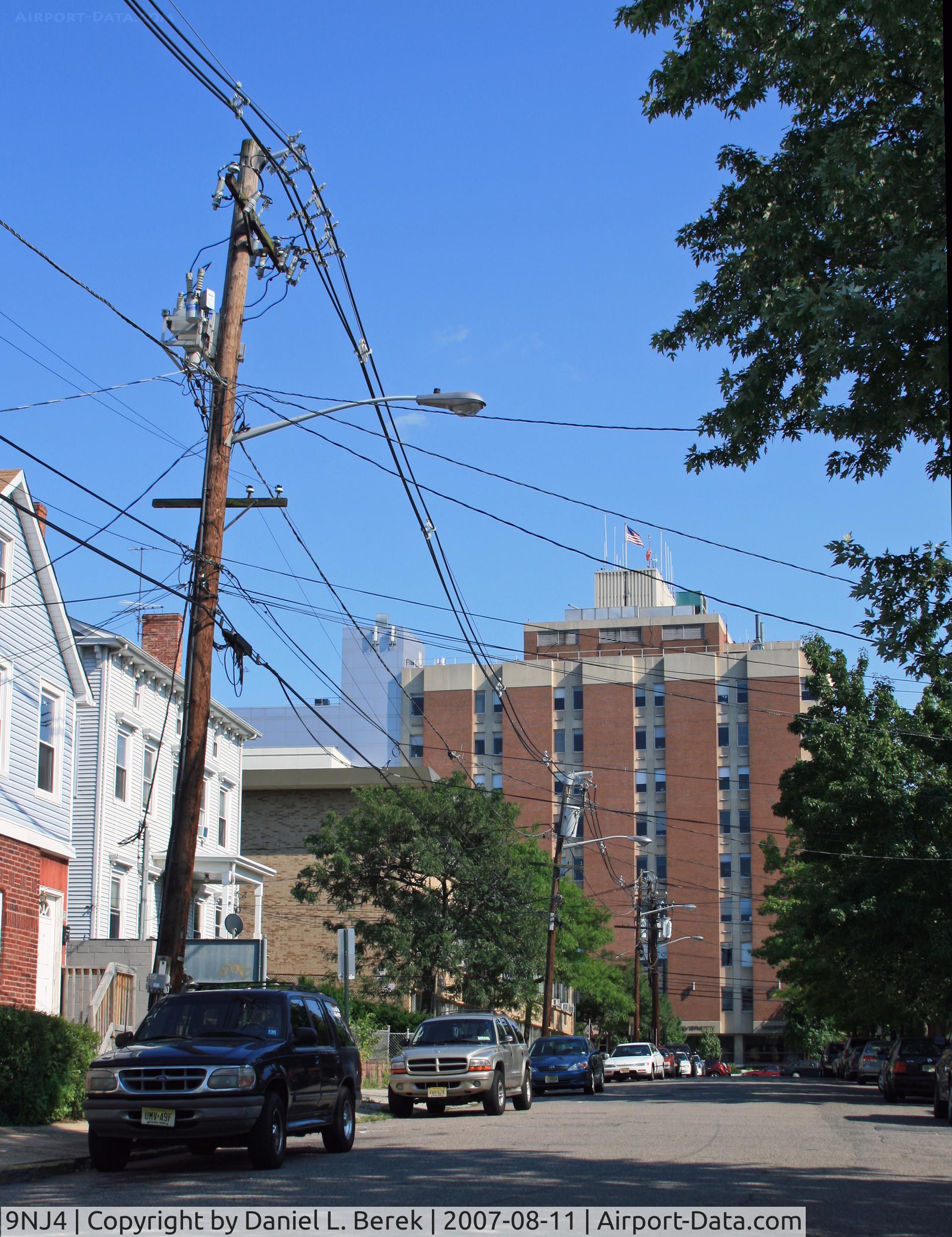 Robert Wood Johnson Hospital Heliport (9NJ4) - Robert Wood Johnson is a state-of-the-art hospital in the heart of downtown New Brunswick, home of the main campus of Rutgers, the State University of New Jersey.