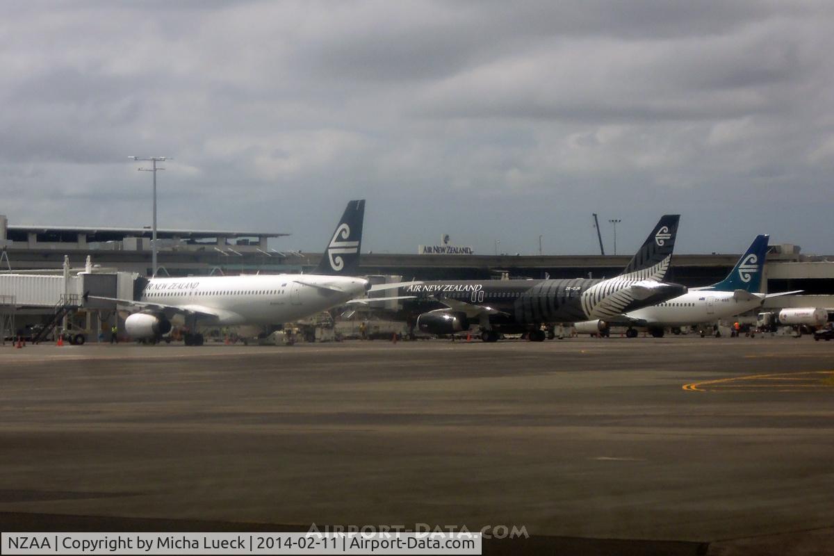 Auckland International Airport, Auckland New Zealand (NZAA) - three different Air NZ tails = times of change