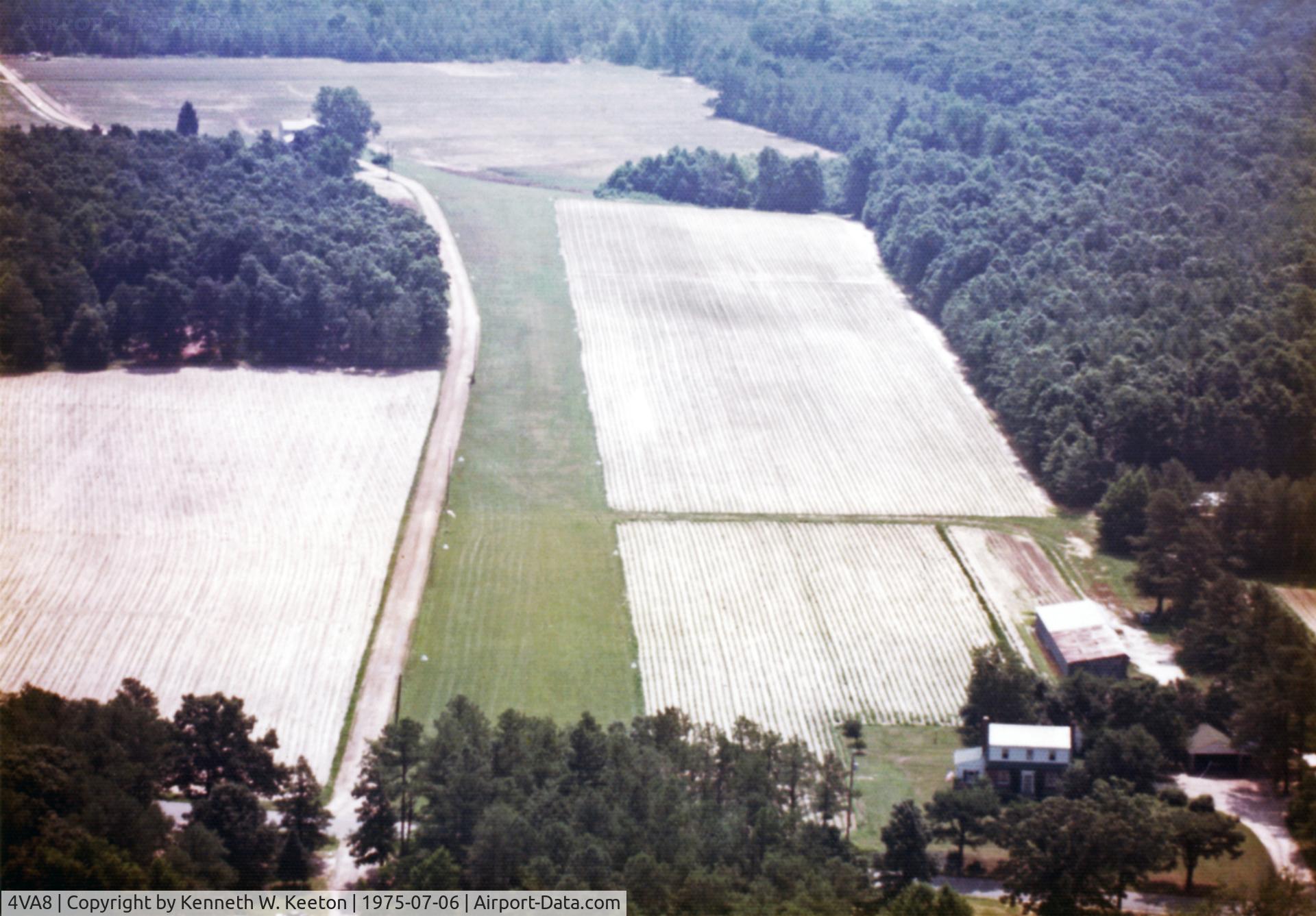 Christian's Airport (4VA8) - Christian's Airport Photo by Kenneth Keeton 1975