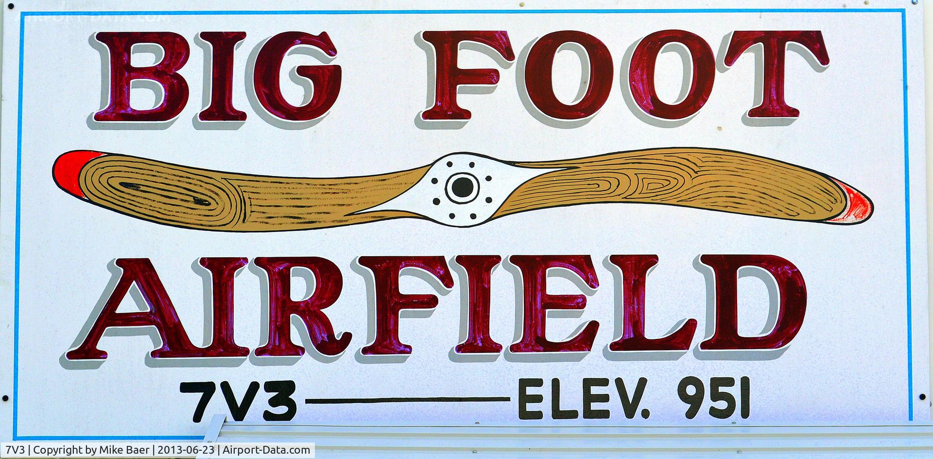 Big Foot Airfield Airport (7V3) - 7V3