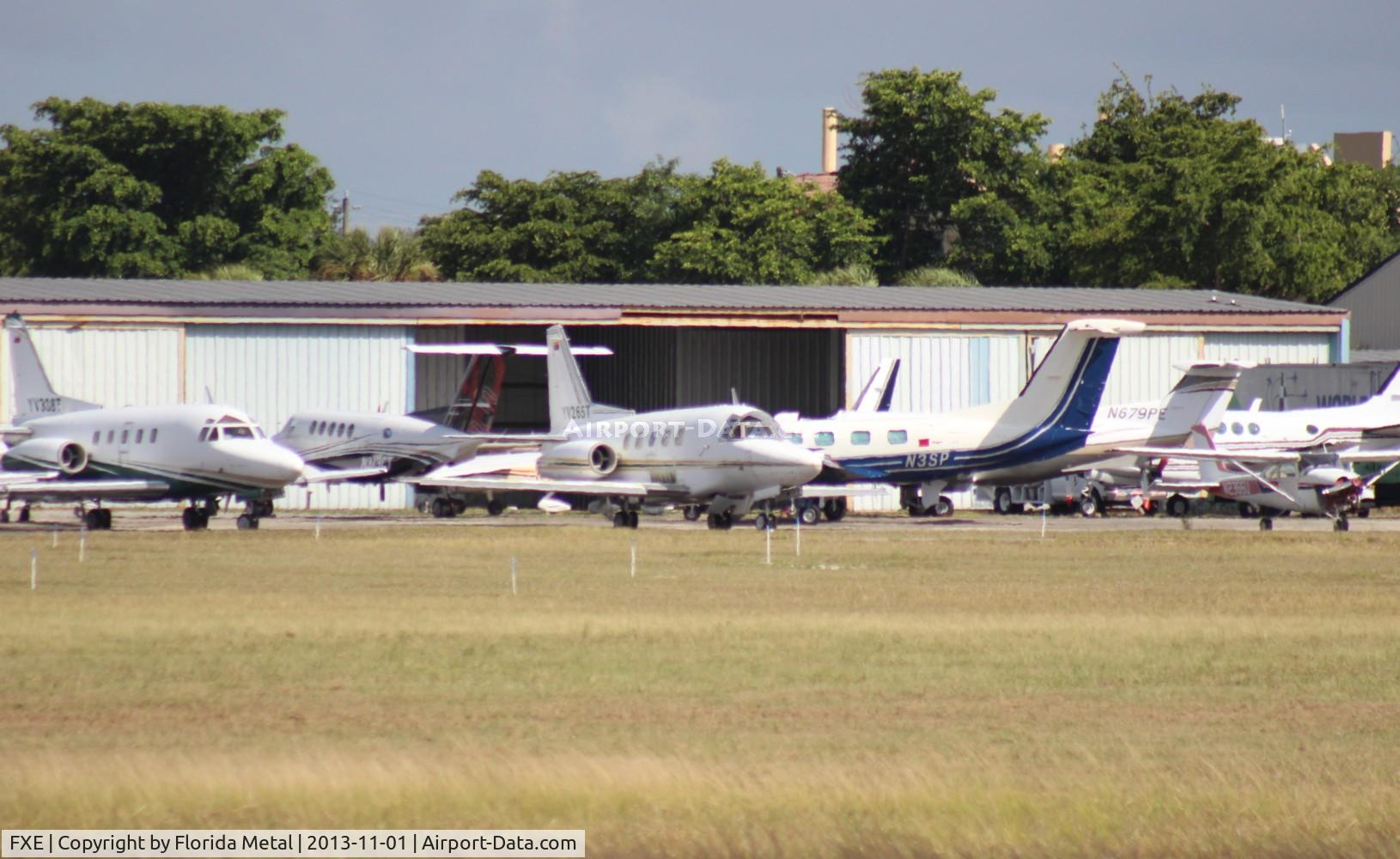 Fort Lauderdale Executive Airport (FXE) - hangars at FXE