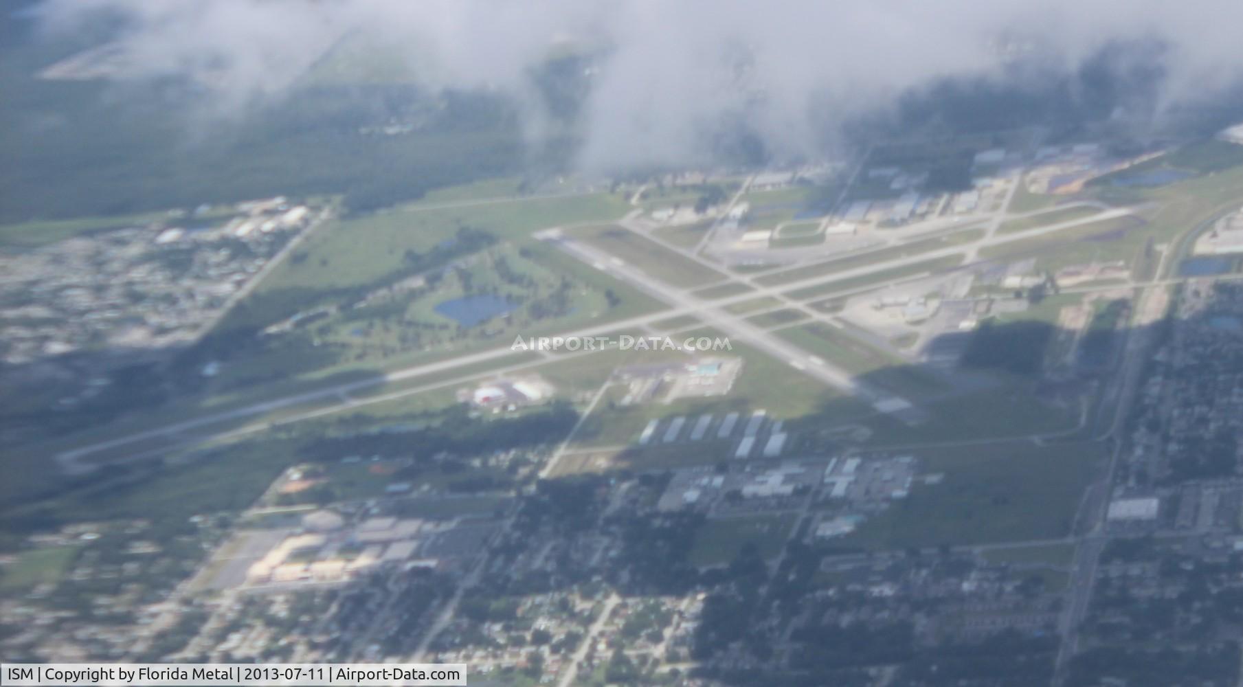 Kissimmee Gateway Airport (ISM) - On an Air Tran flight MCO-DTW, departing from MCO over Kissimmee Airport