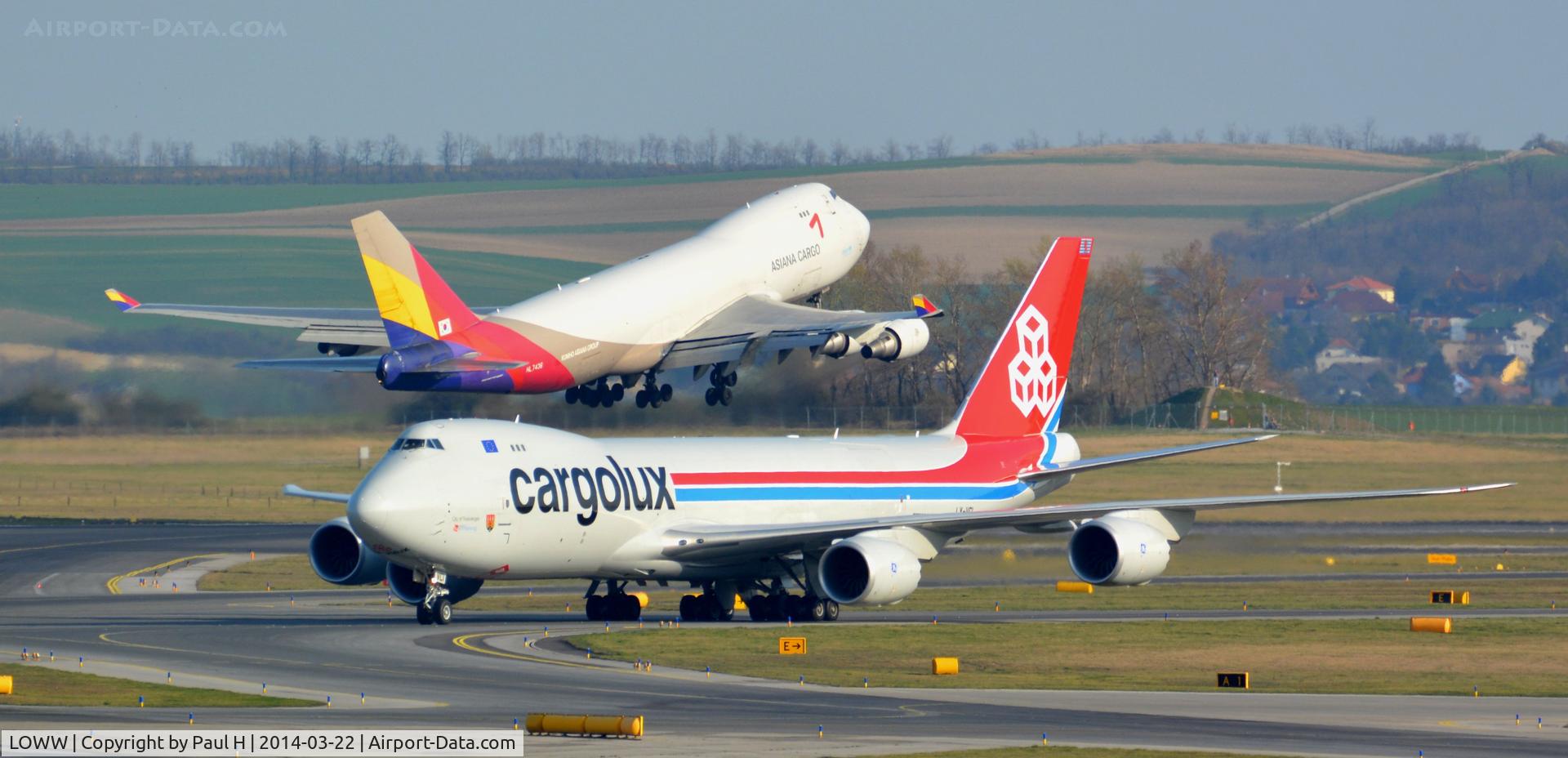 Vienna International Airport, Vienna Austria (LOWW) - B-747-8F and B-747-4F at VIE