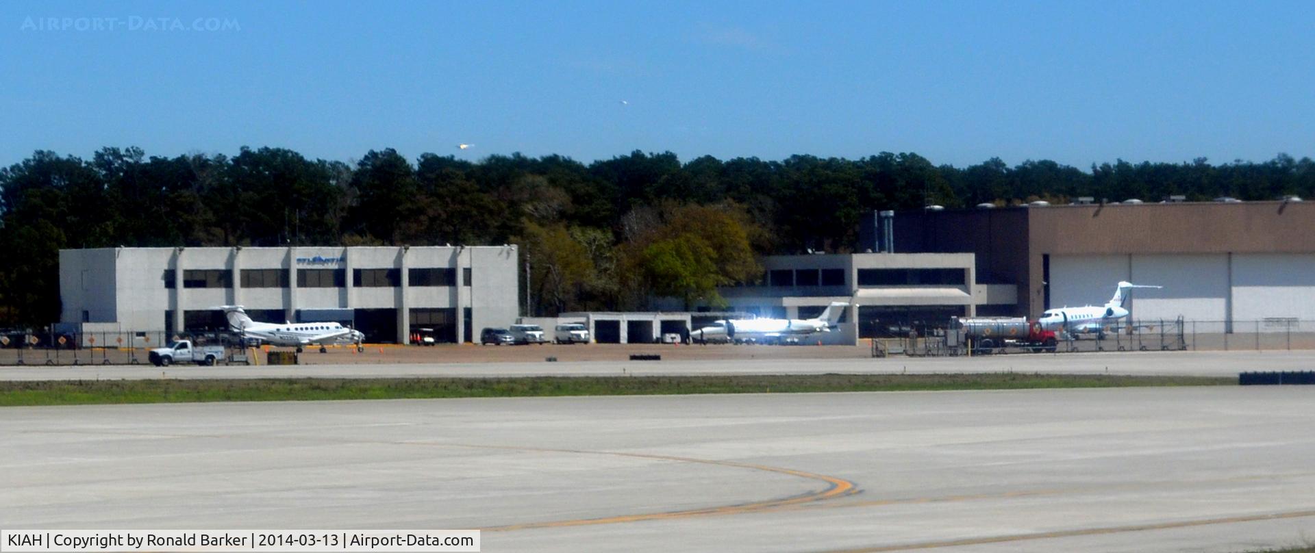 George Bush Intercontinental/houston Airport (IAH) - General aviation ramp Houston