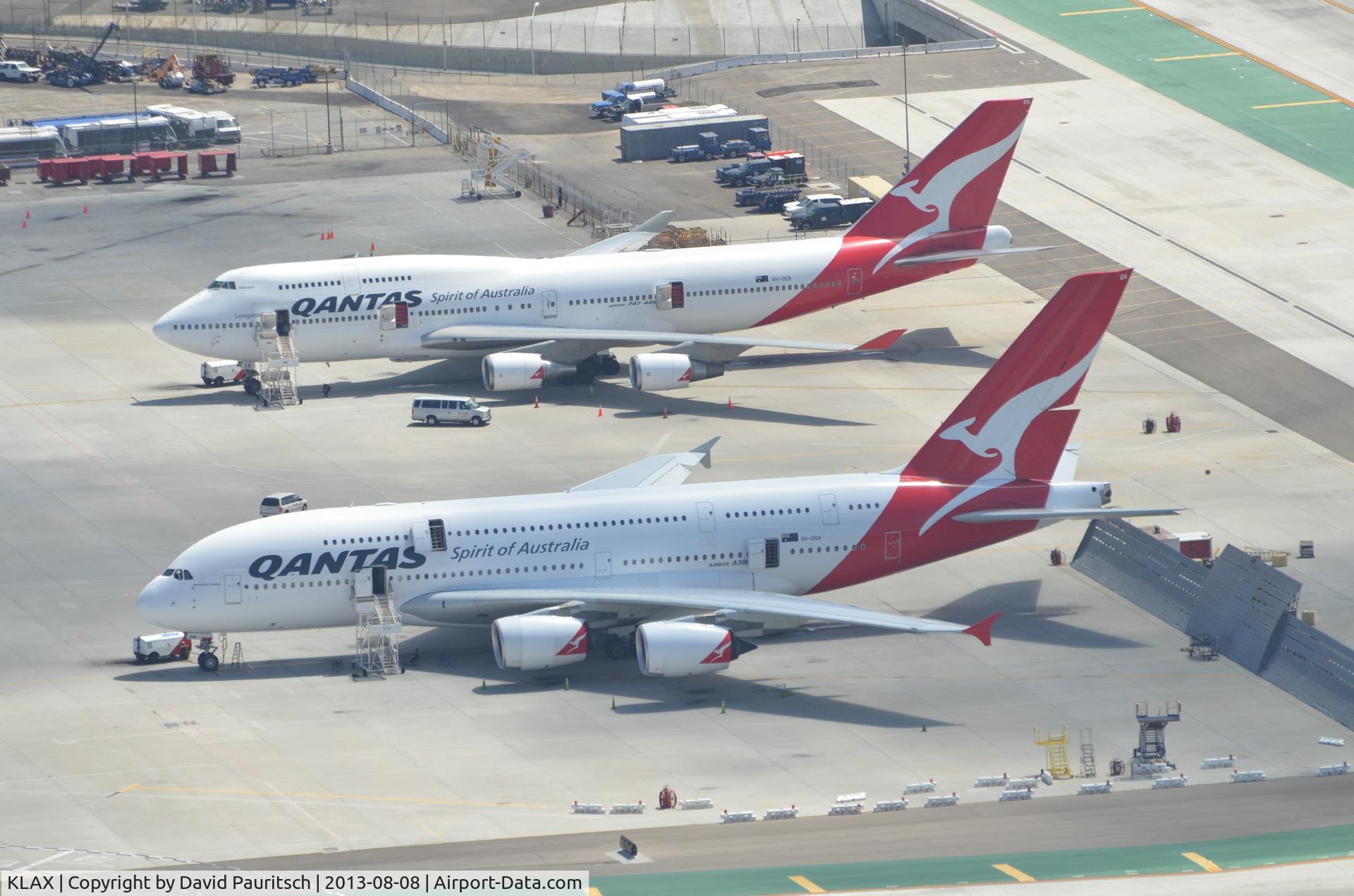 Los Angeles International Airport (LAX) - Qantas