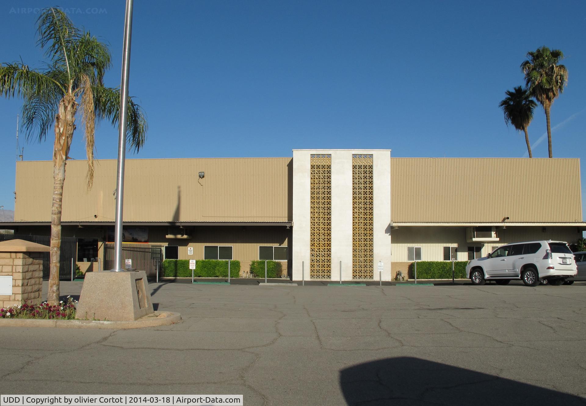 Bermuda Dunes Airport (UDD) - office building