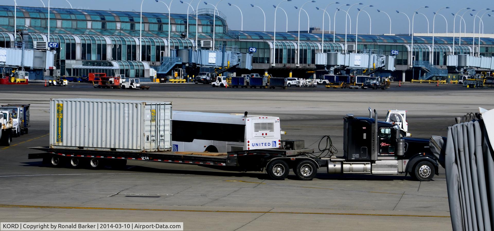 Chicago O'hare International Airport (ORD) - Truck on the ramp at O'Hare