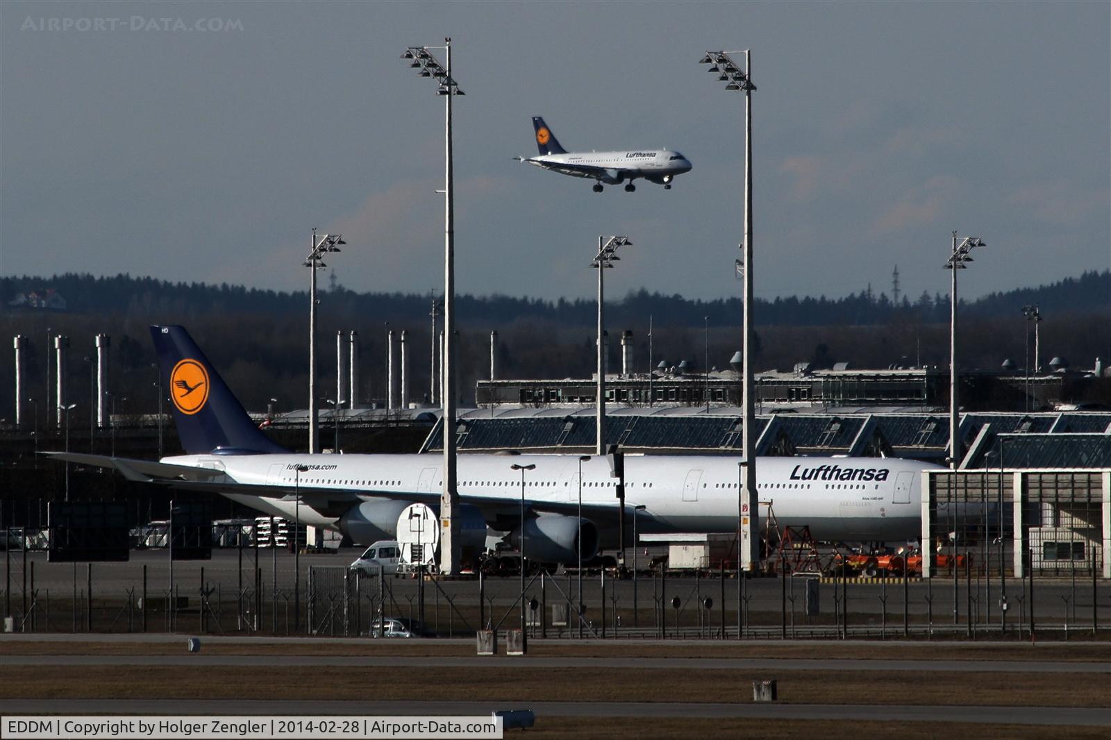 Munich International Airport (Franz Josef Strauß International Airport), Munich Germany (EDDM) - Inbound traffic on final for rwy 08L....