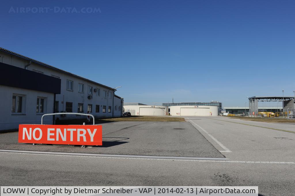 Vienna International Airport, Vienna Austria (LOWW) - Vienna Airport