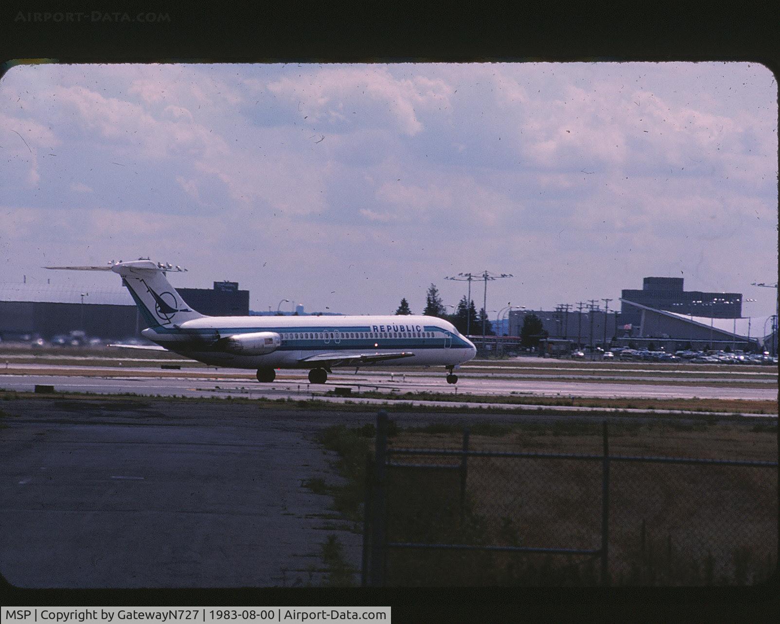 Minneapolis-st Paul Intl/wold-chamberlain Airport (MSP) - A Republic DC-9 rotating on runway 22.