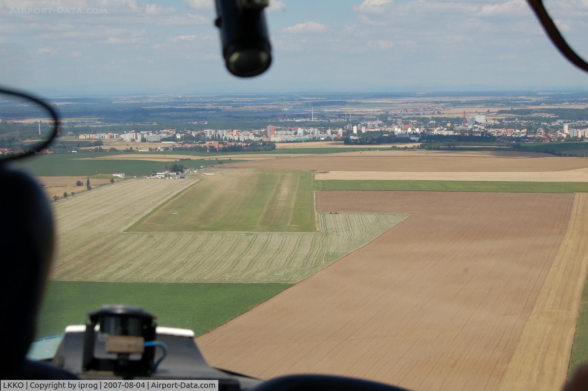 Kolín Airport, Kolín Czech Republic (LKKO) - Landing to 03/R Airport Kolin, Czech Republic