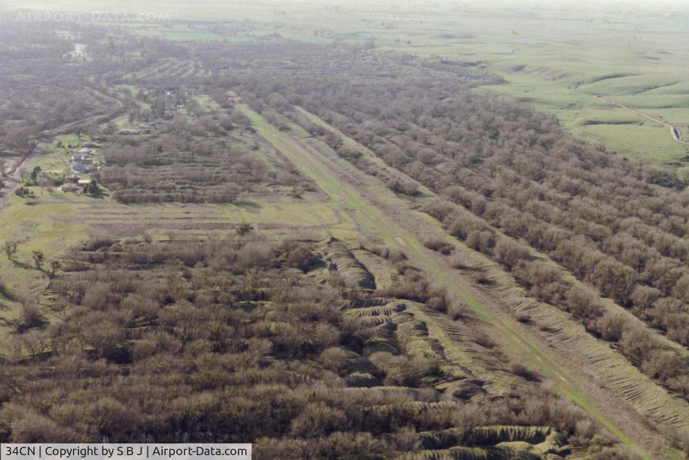 Bonanza Hills Airport (34CN) - Landed there many times. Notice all the dredging for gold that was done. Even an old abandoned gold dredge a few miles north,perhaps the  same one that did all the damage you see.Is near the Merced River which was nice in the summer. View is west.