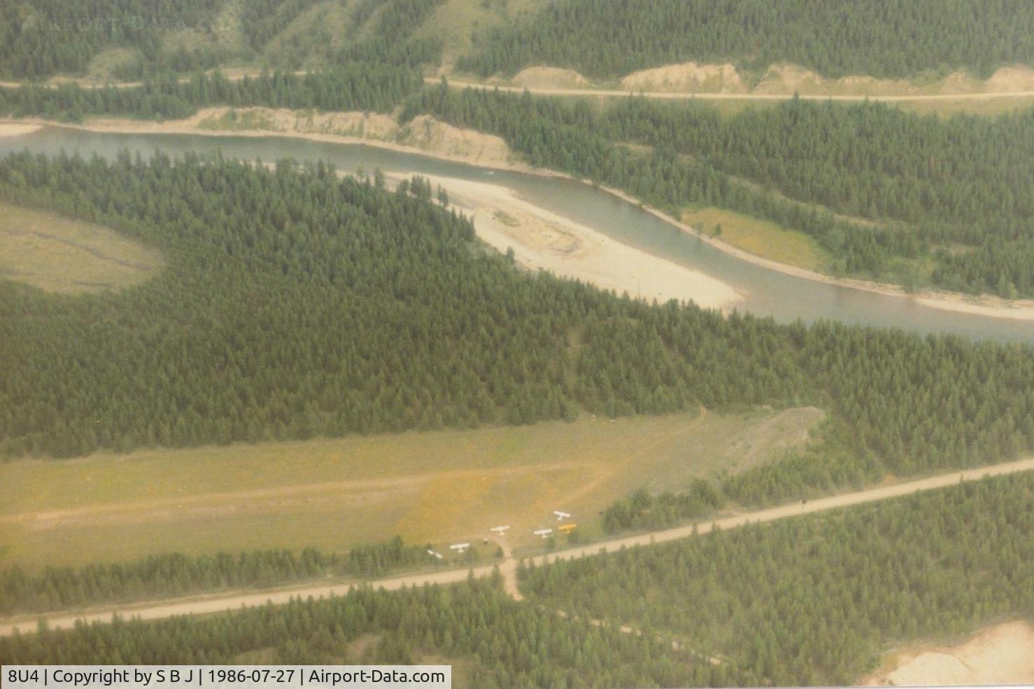 Spotted Bear /usfs/ Airport (8U4) - Nice place. A somewhat backcountry strip. Very good for the flatland pilot who wants to experience the backcountry but keep in mind, the air can get very turbulent in the afternoon. Experienced it frist hand !!