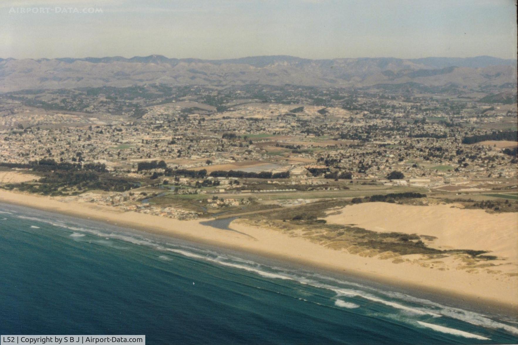 Oceano County Airport (L52) - Oceano as seen in 2002. Short walk to the beach! What a nice location for an airport. View is north.