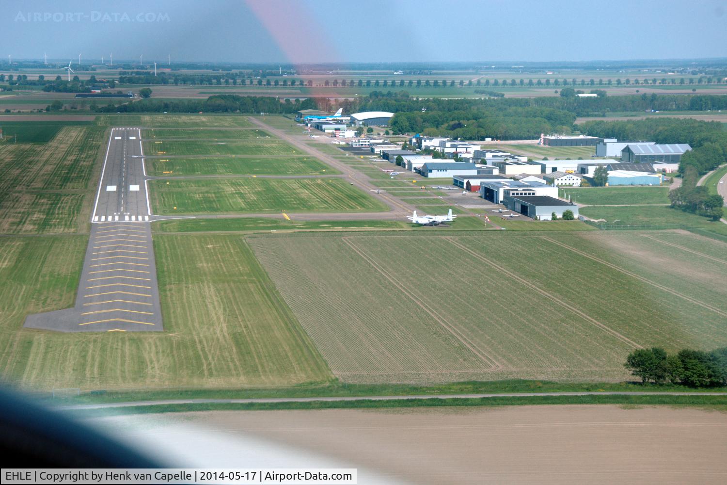 Lelystad Airport, Lelystad Netherlands (EHLE) - Approach of runway 05.