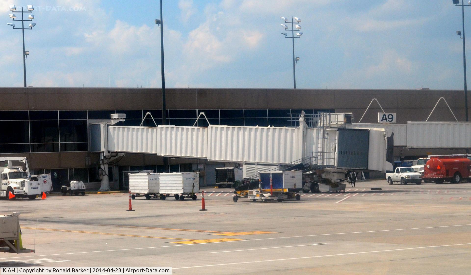 George Bush Intercontinental/houston Airport (IAH) - Gate A9 Houston