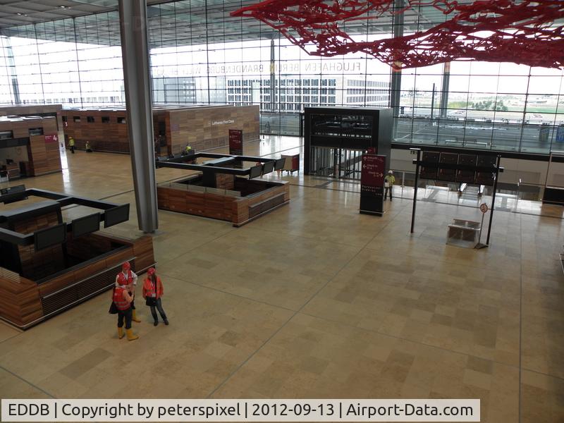 Berlin Brandenburg International Airport, Berlin Germany (EDDB) - Rundgang durch den Flughafen Berlin- Brandenburg / BER am 13.09.2012
