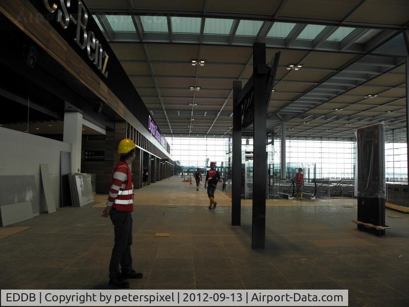 Berlin Brandenburg International Airport, Berlin Germany (EDDB) - Rundgang durch den Flughafen Berlin- Brandenburg / BER am 13.09.2012