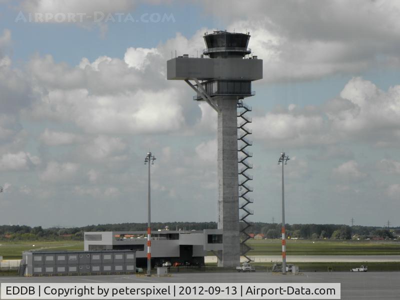 Berlin Brandenburg International Airport, Berlin Germany (EDDB) - Rundgang durch den Flughafen Berlin- Brandenburg / BER am 13.09.2012