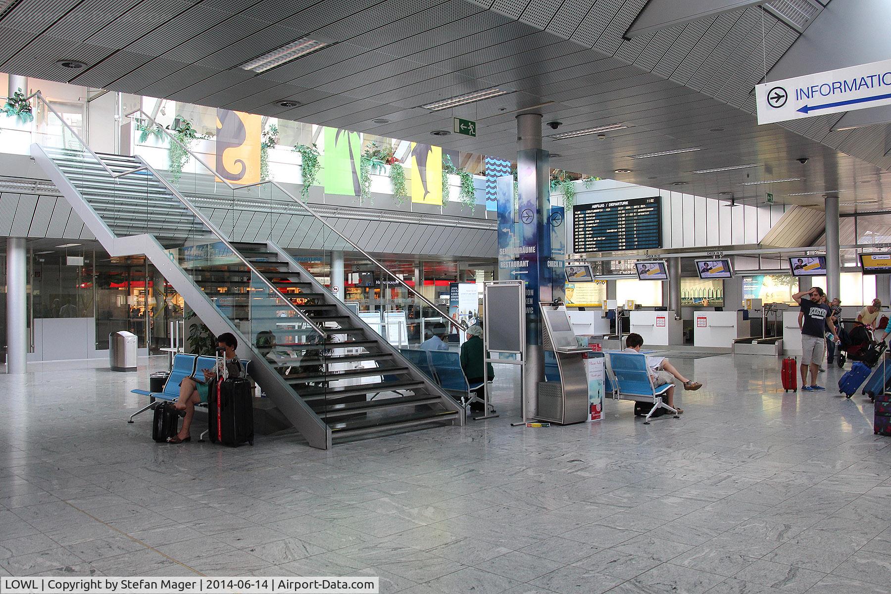 Linz Airport (Blue Danube Airport), Linz Austria (LOWL) - Linz Airport - Departure / Check-in