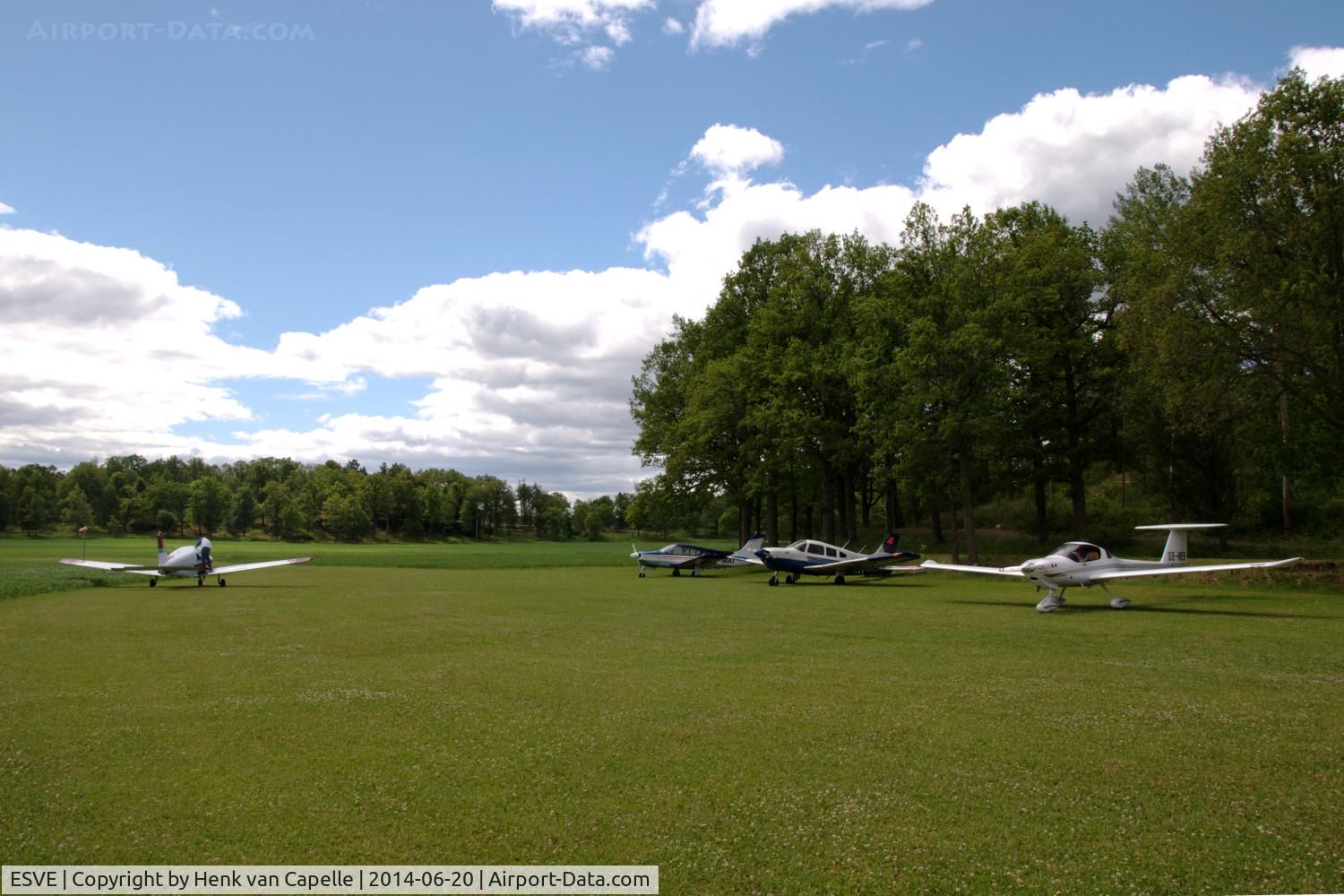 ESVE Airport - A busy morning at Stegeborg airfield