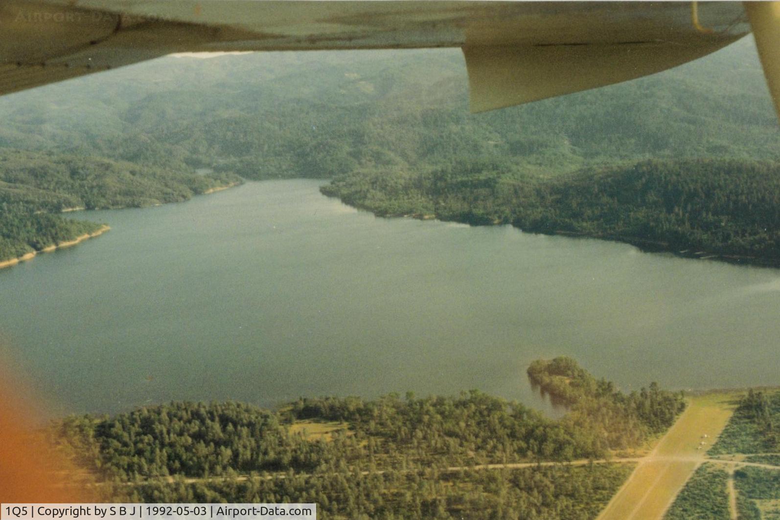 Gravelly Valley Airport (1Q5) - Lake Pillsbury with its water at the highest level (normal year) and 3 planes enjoying it.