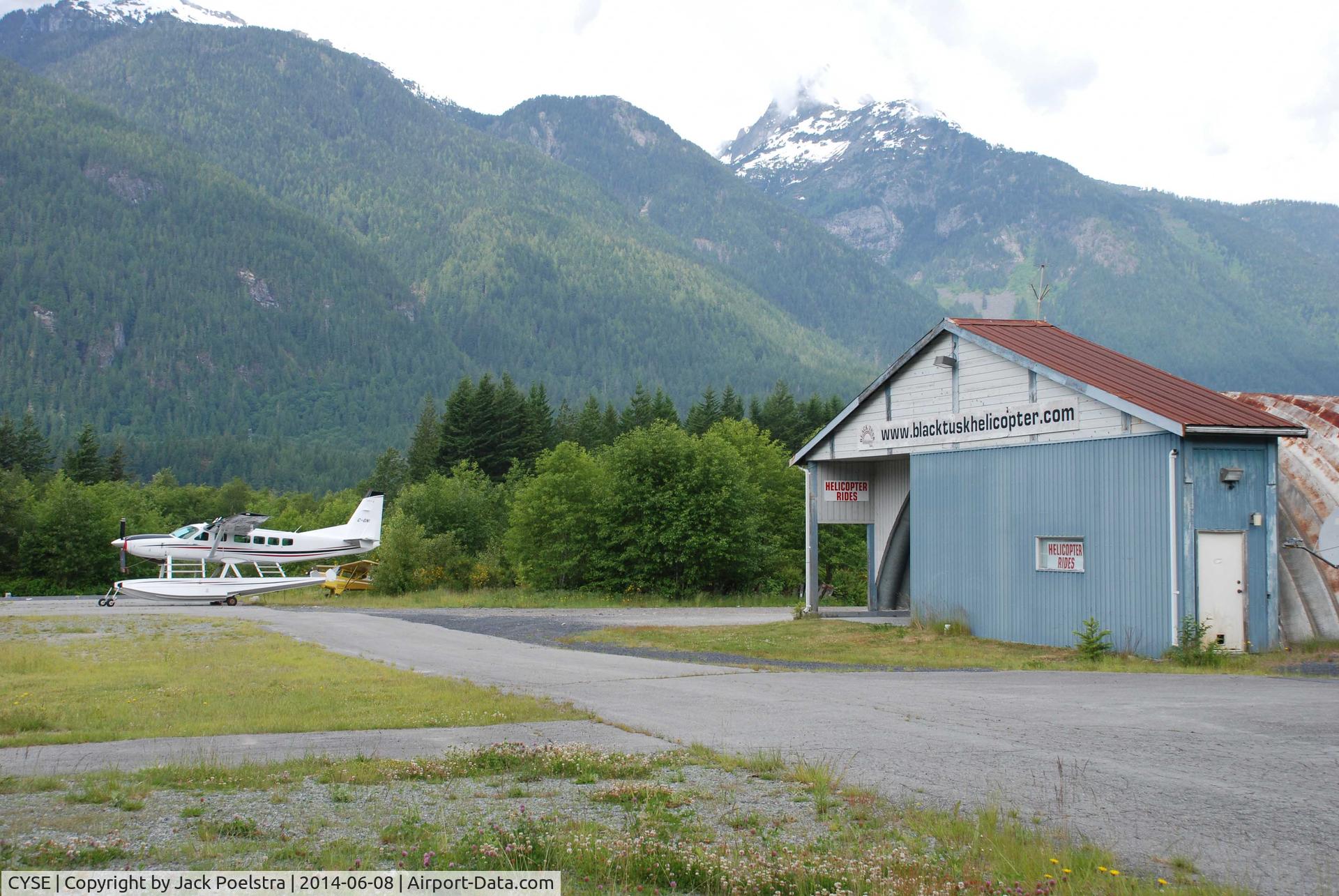 Squamish Airport, Squamish, British Columbia Canada (CYSE) - Hangar of Blacktuskhelicopters at Squamish Airport