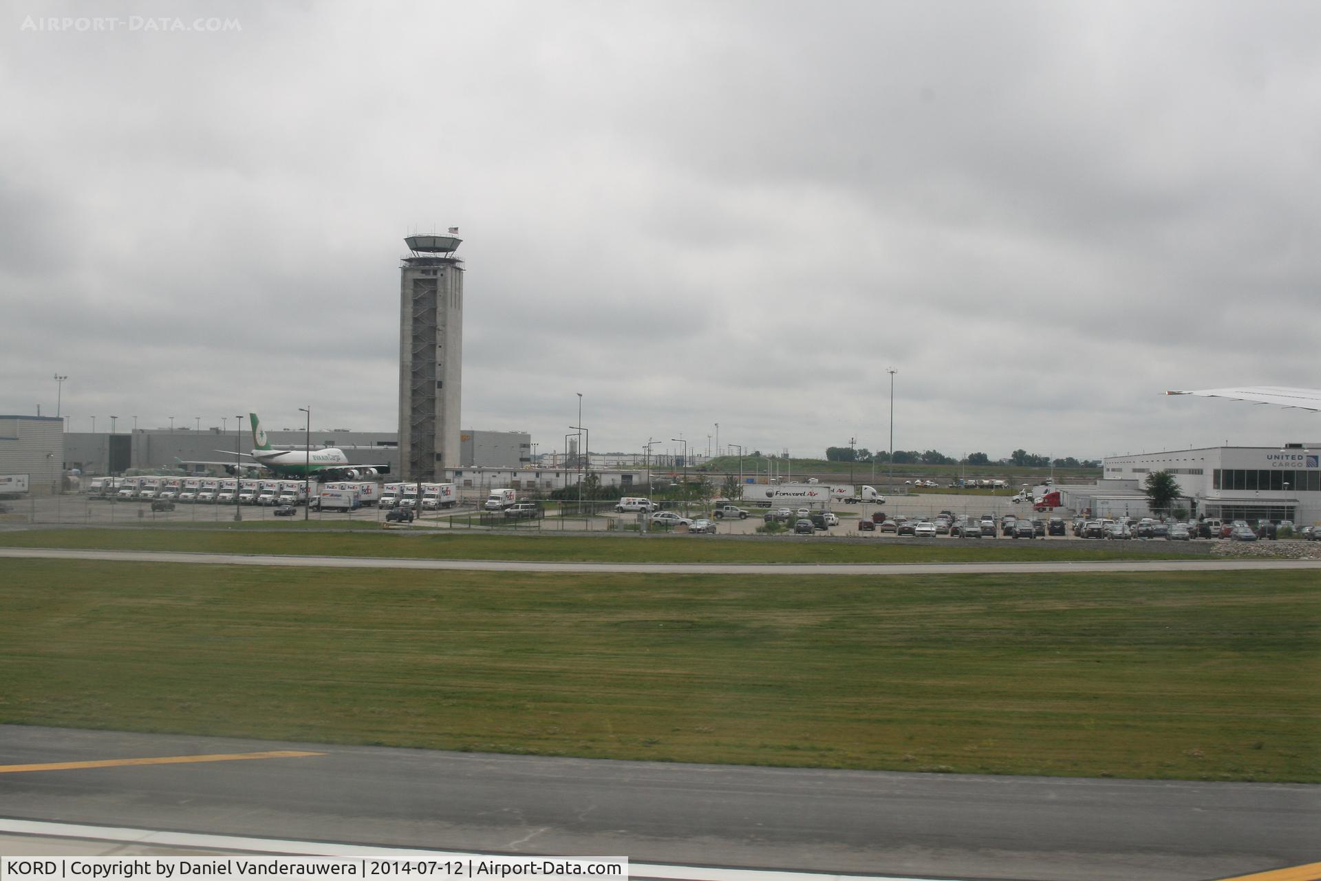 Chicago O'hare International Airport (ORD) - EVA AIR cargo