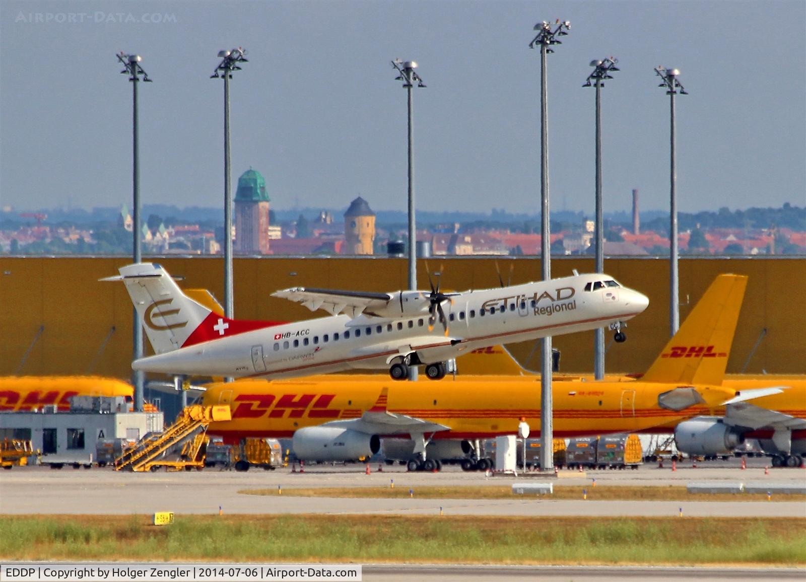 Leipzig/Halle Airport, Leipzig/Halle Germany (EDDP) - View over rwy 26L to apron 4......