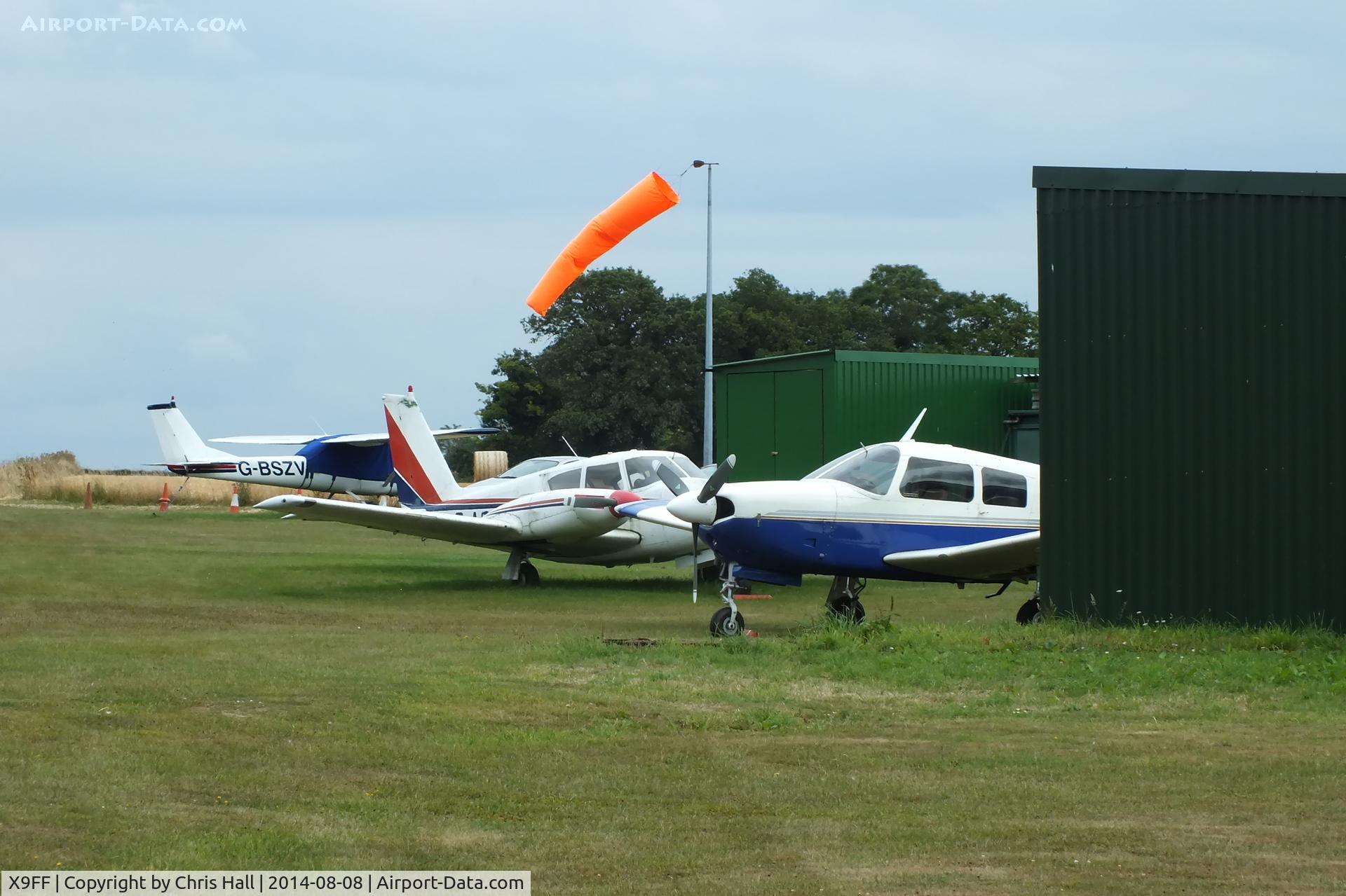 X9FF Airport - Farley Farm Strip