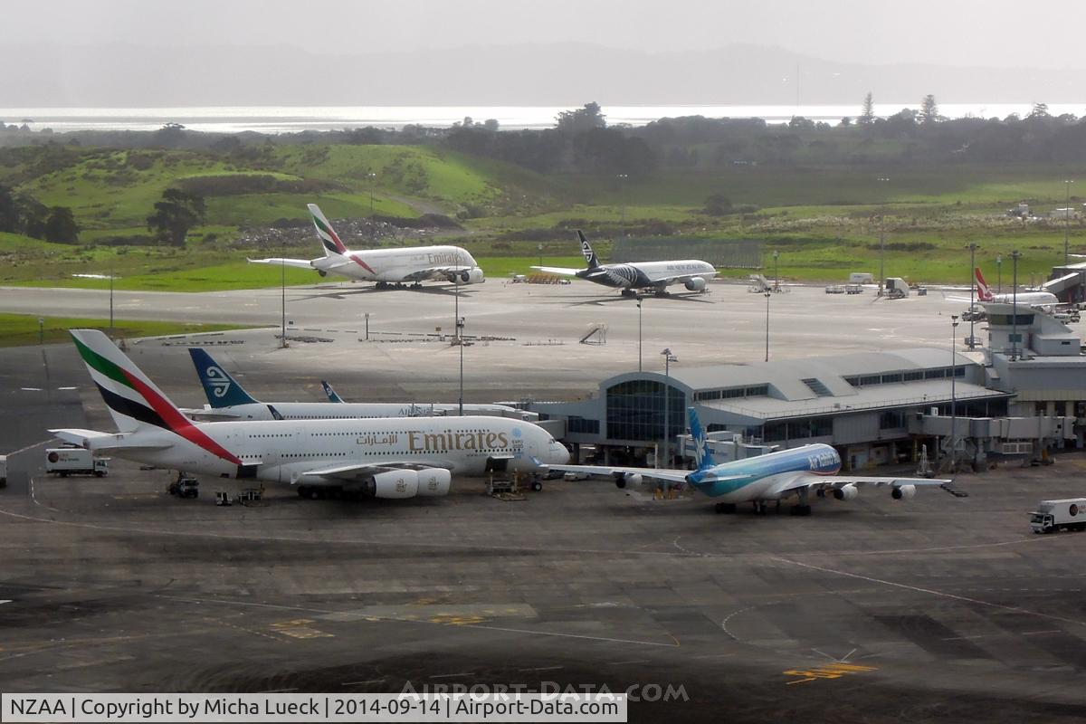 Auckland International Airport, Auckland New Zealand (NZAA) - Auckland International