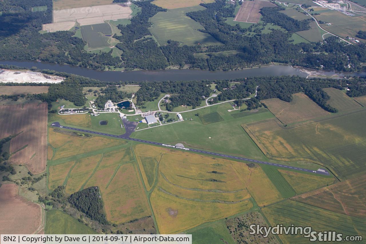 Skydive Chicago Airport (8N2) - Skydive Chicago from the West