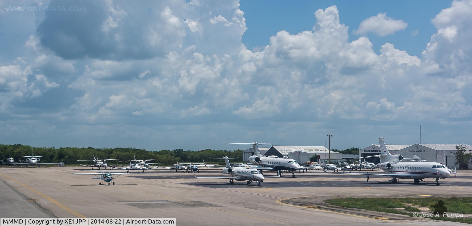 Manuel Crescencio Rejón International Airport, Mérida, Yucatán Mexico (MMMD) - Private Parking - Merida, Yuc. (MID/MMMD)