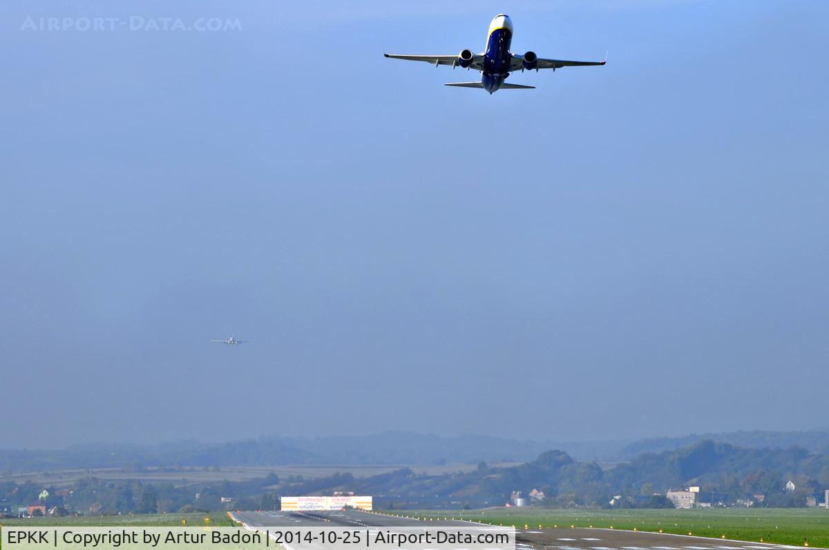 John Paul II International Airport Kraków-Balice, Kraków Poland (EPKK) - Runway 25