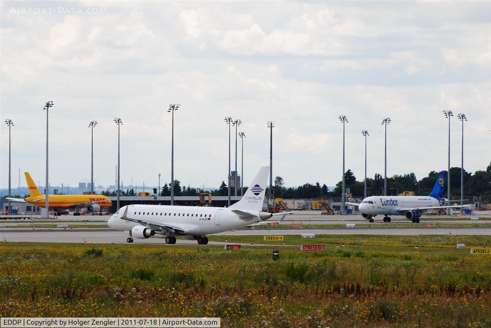 Leipzig/Halle Airport, Leipzig/Halle Germany (EDDP) - Huge traffic around southern runway....