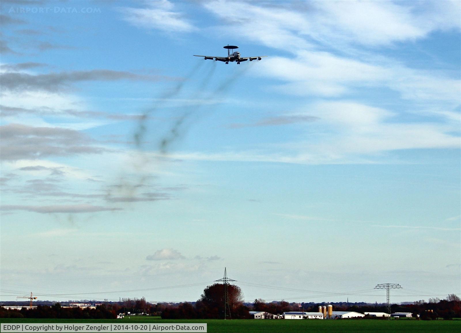 Leipzig/Halle Airport, Leipzig/Halle Germany (EDDP) - Final approach for 26R...
