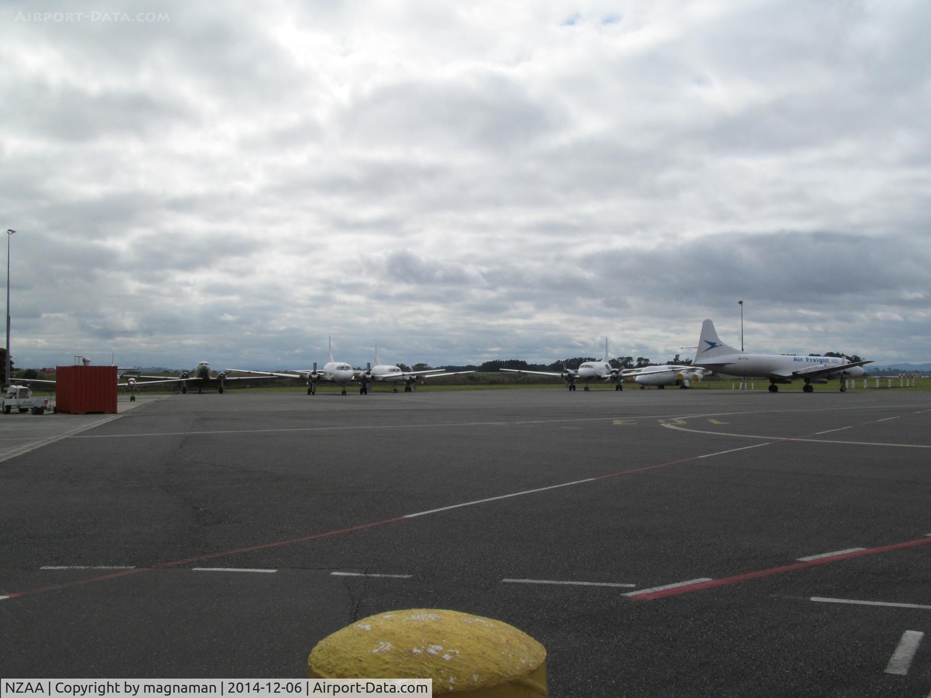 Auckland International Airport, Auckland New Zealand (NZAA) - The 