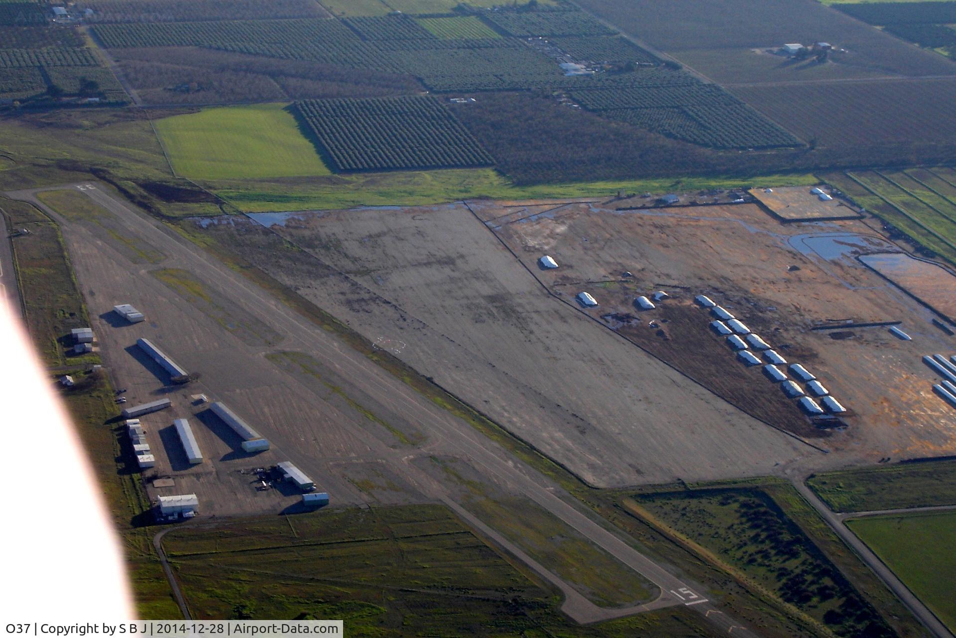 Haigh Field Airport (O37) - Haigh airport with view to the south. This was a WWII landing field (no facilities) sometimes known as a landing mat. Like the planes that landed on them,very few (landing mats) survived after the war.