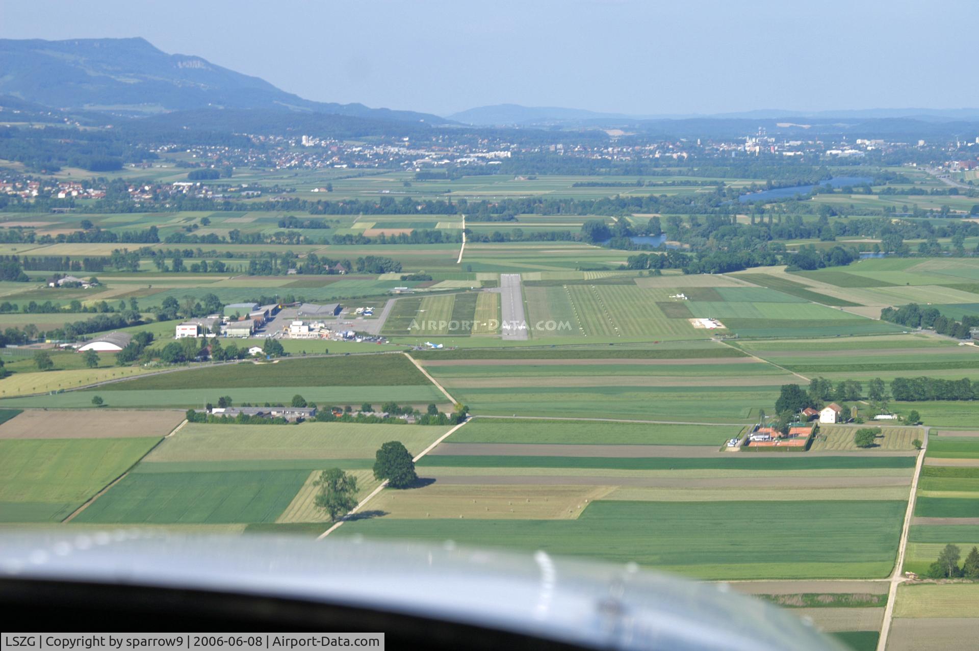 LSZG Airport - On final approach runway 07 LSZG