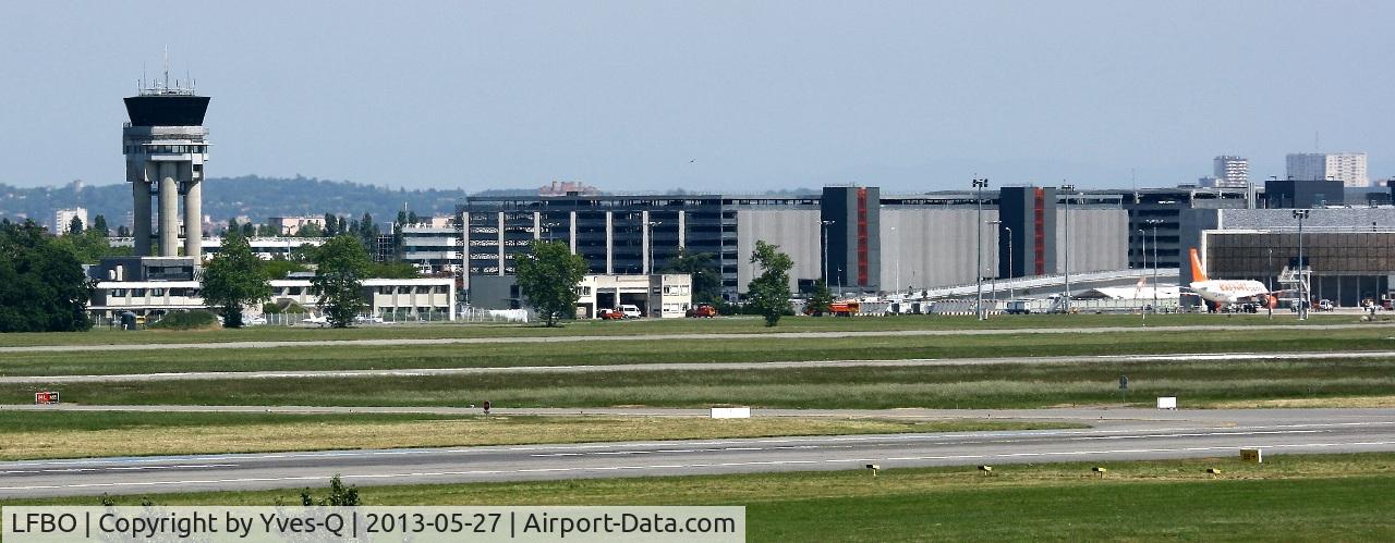 Toulouse Airport, Blagnac Airport France (LFBO) - Toulouse Blagnac Airport (LFBO-TLS)