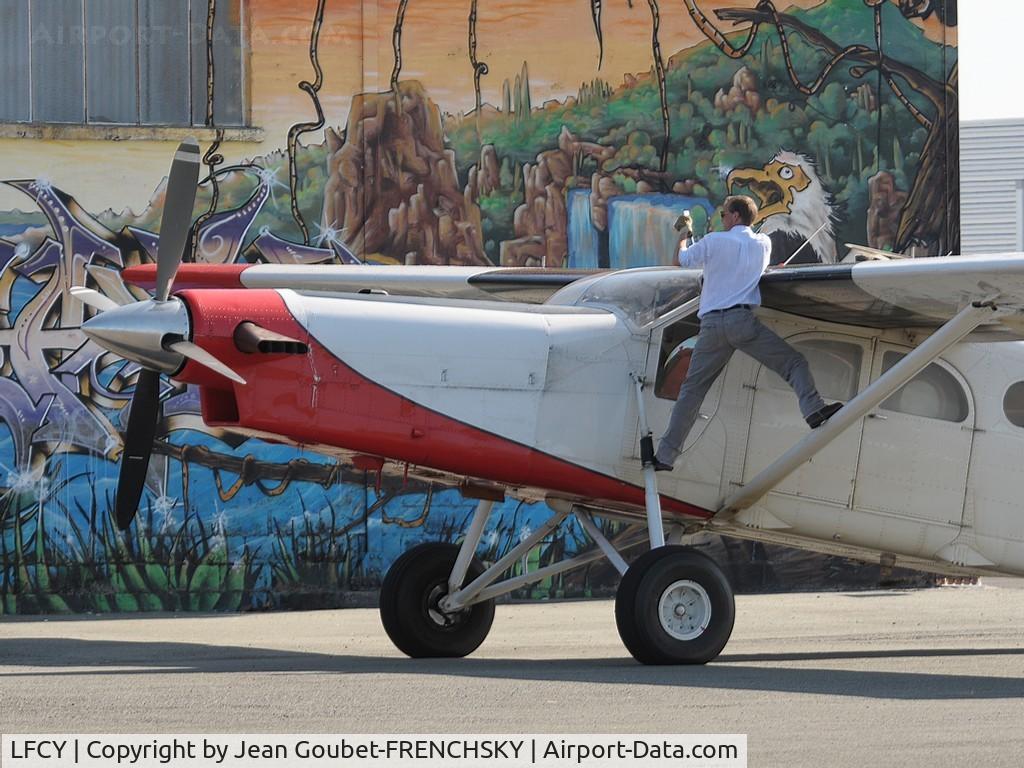 Royan Medis Airport, Royan France (LFCY) - Para club