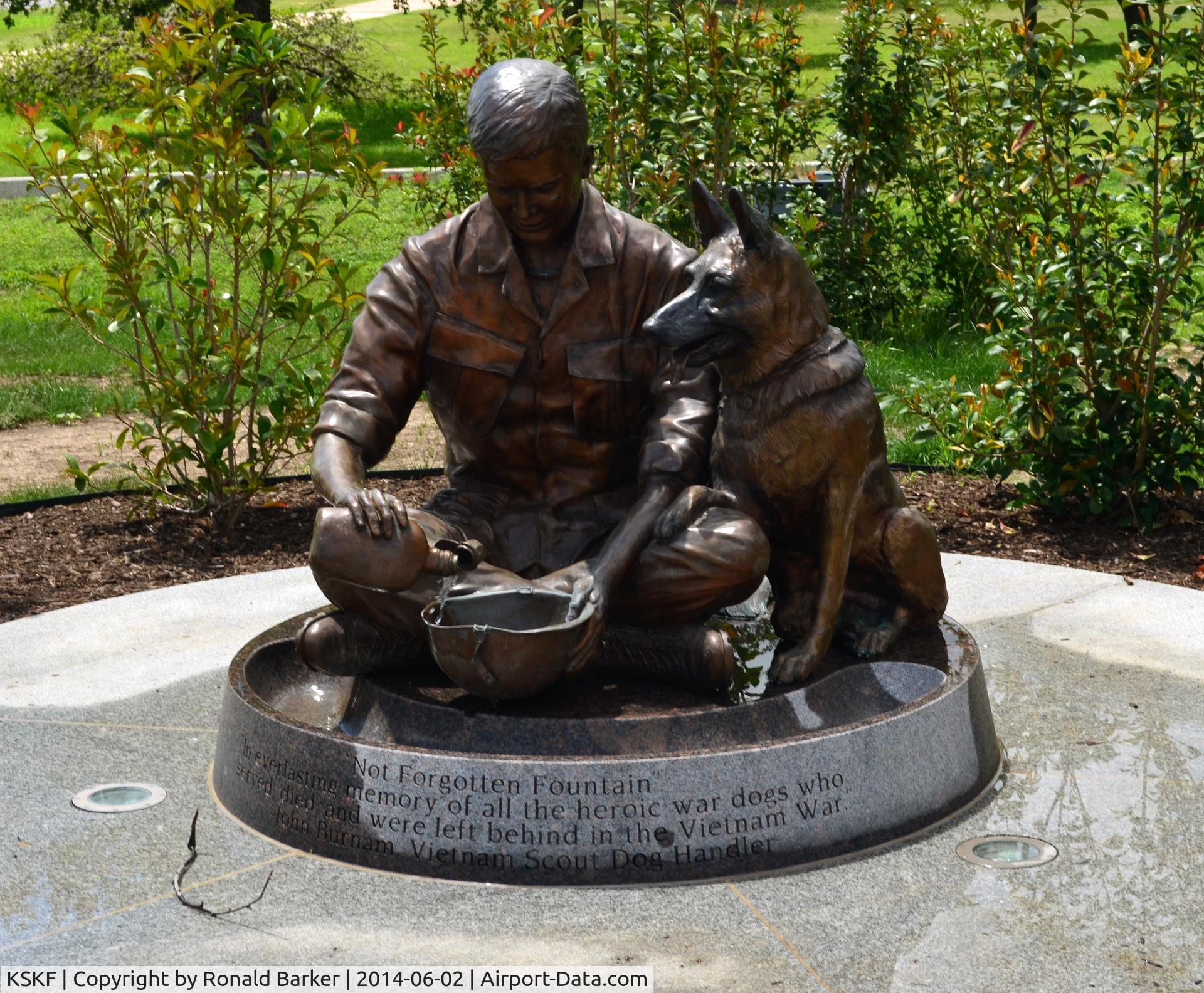 Lackland Afb (kelly Fld Annex) Airport (SKF) - Military Working Dog Monument LMTC 