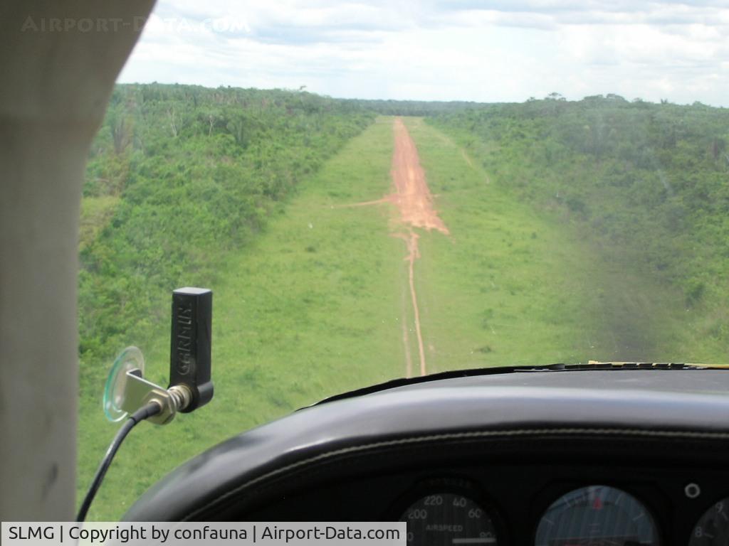 Magdalena Airport, Magdalena Bolivia (SLMG) - Approaching Magdalena airstrip in 2008